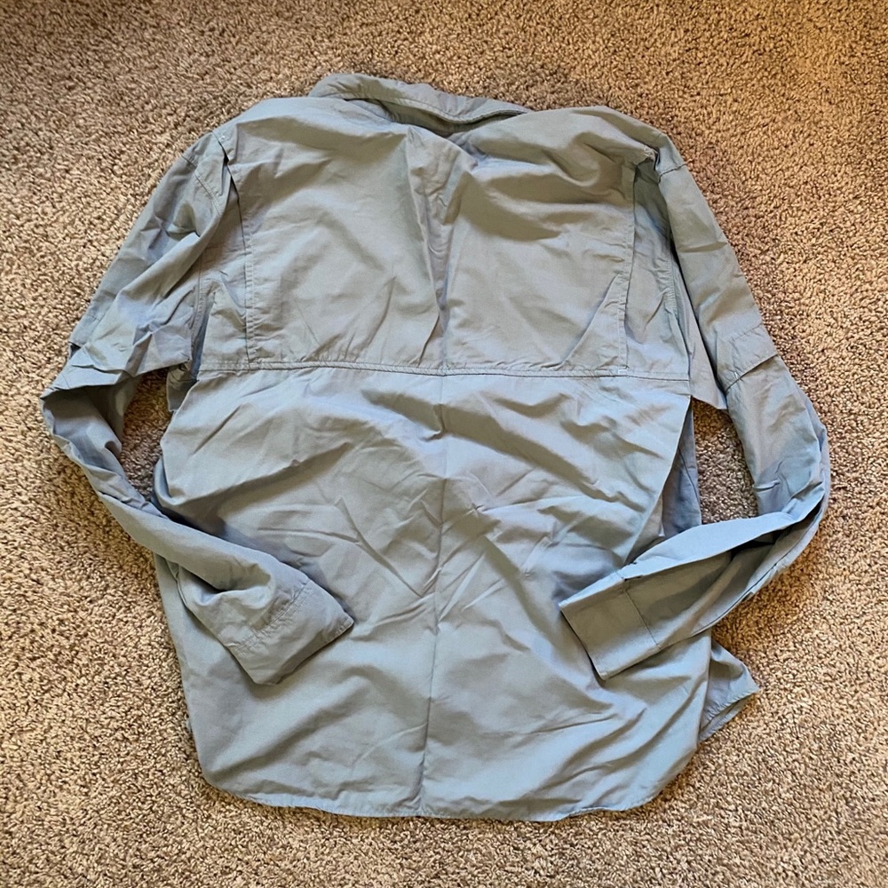 Columbia Button-Down - Picture 4 of 4